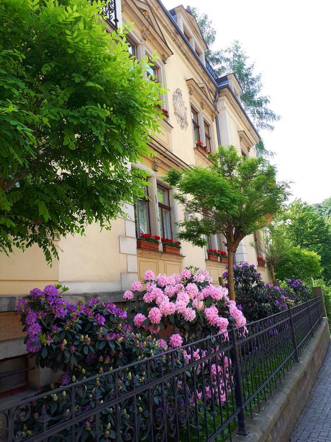 Gaestehaus Loschwitz Hotell Dresden Exteriör bild